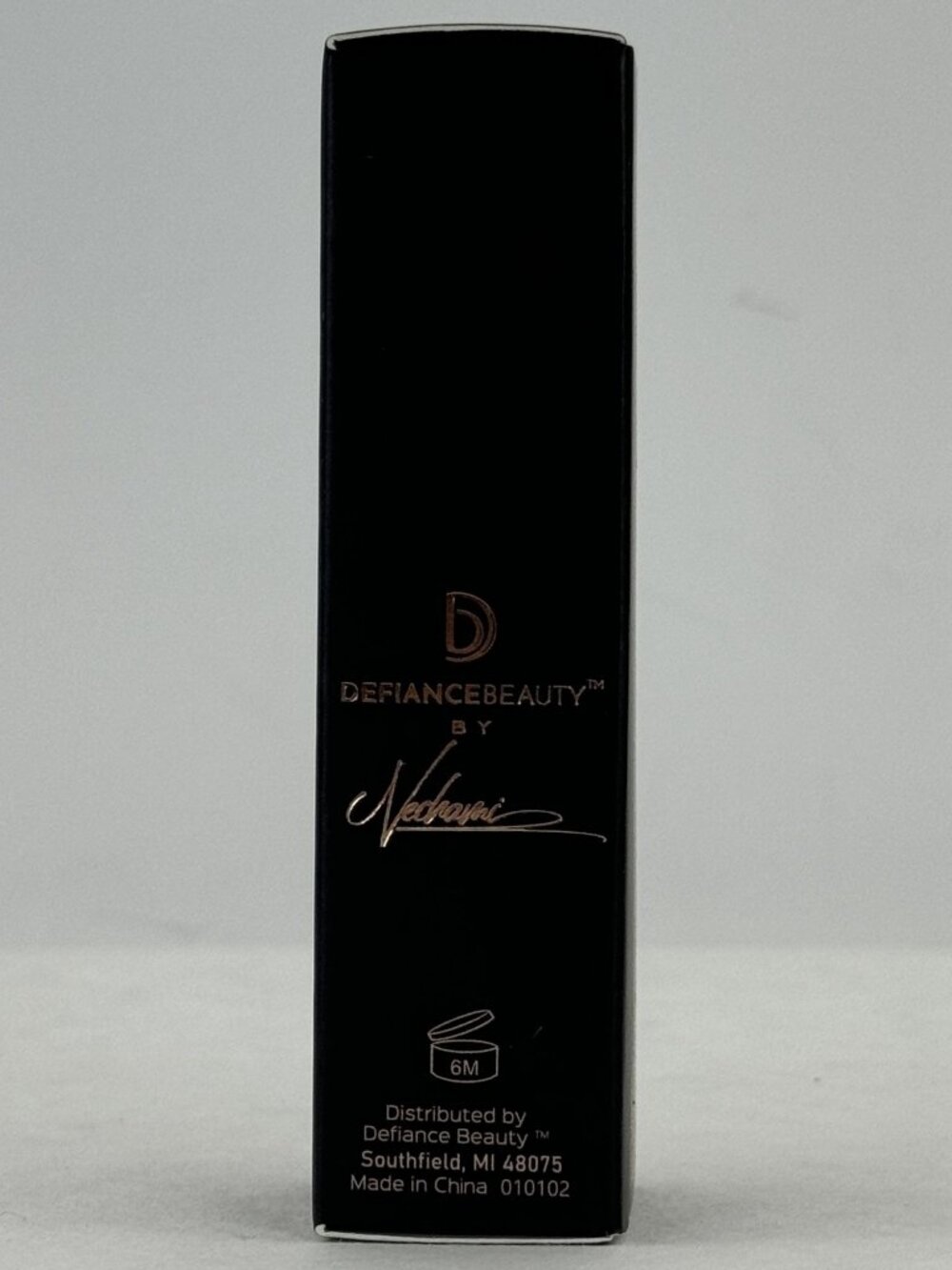 Defiance Beauty By Nadami Empower Luminous Liquid Lipstick 4.3ml 0.15oz NEW - Picture 7 of 9